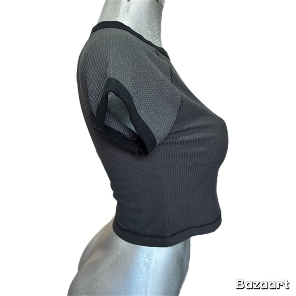 Y2K 90’s Wild Fable Baby Tee Gray Crop Top Ribbed Minimalist Size Small Baddie - Picture 3 of 9